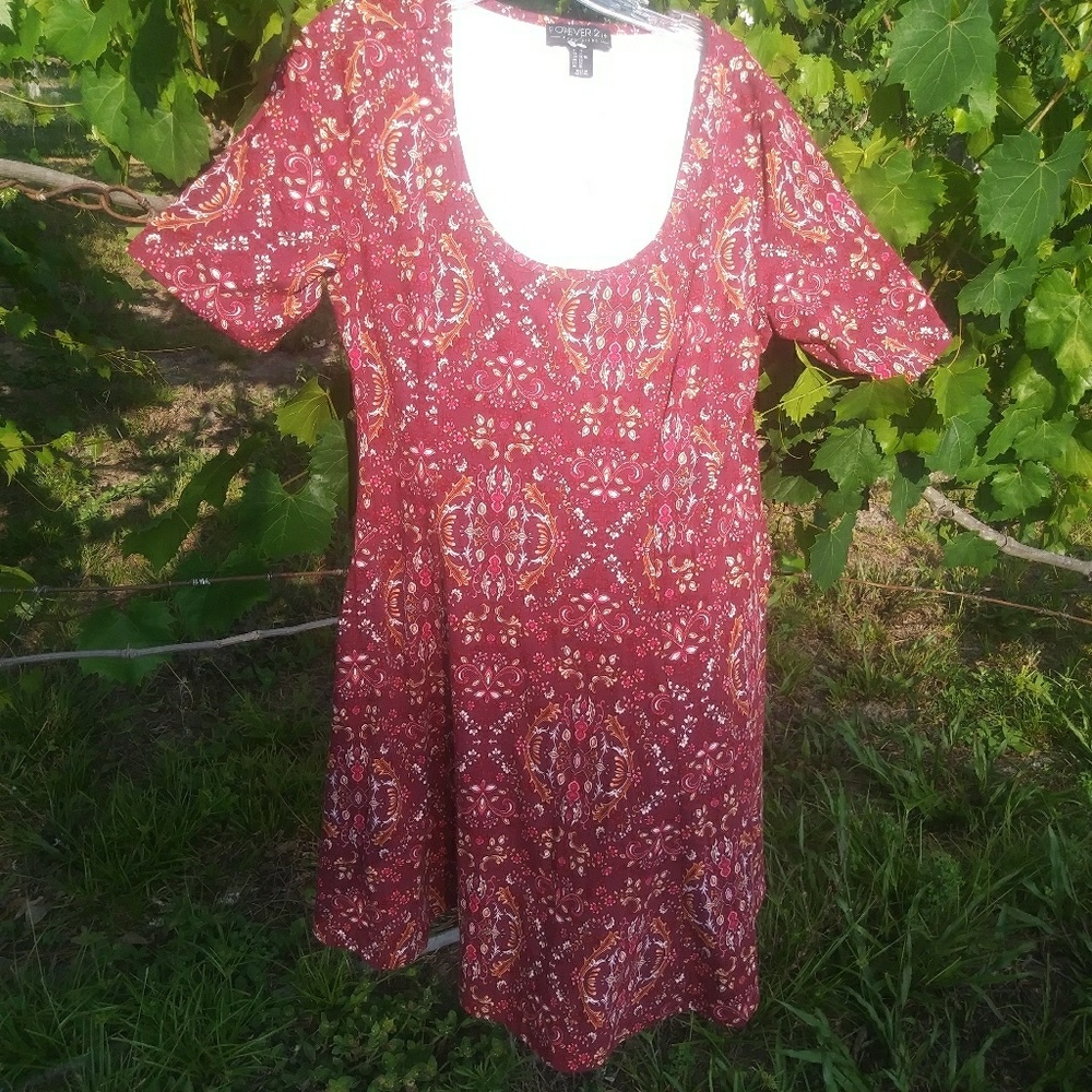 Forever 21 T-shirt style Dress